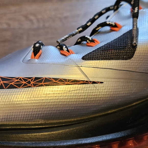 Nike Lebron X Lava Size 12 - Picture 8 of 10